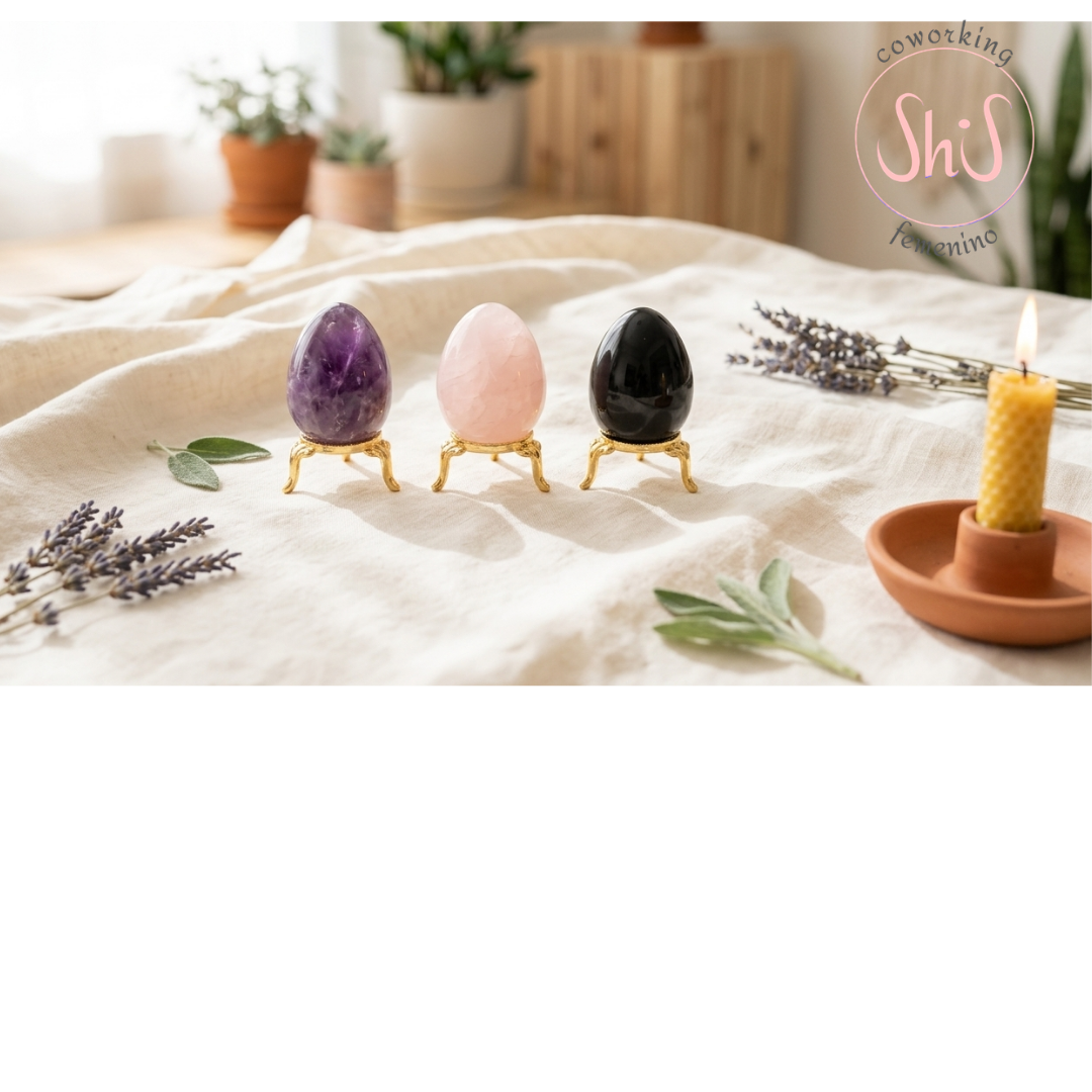 "Descubre los beneficios físicos y energéticos de los huevos Yoni. Aprende su uso ancestral, beneficios para el suelo pélvico y dónde encontrarlos en Armilla (Granada)."